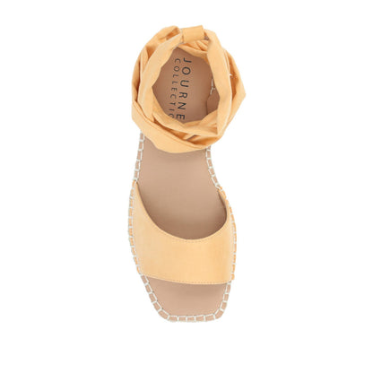 Journee EMELIE MULTI STRAP ESPADRILLE SANDALS - Orange