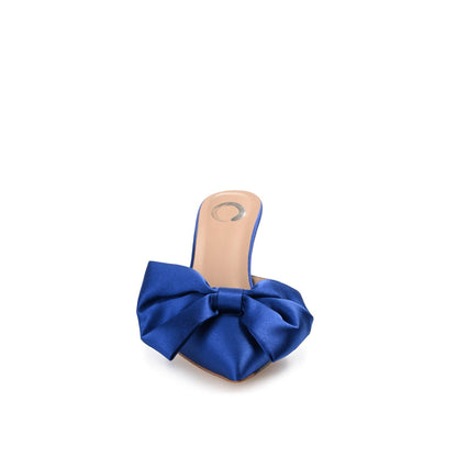 Journee TIARRA STILETTO HEELS IN SATIN - Blue