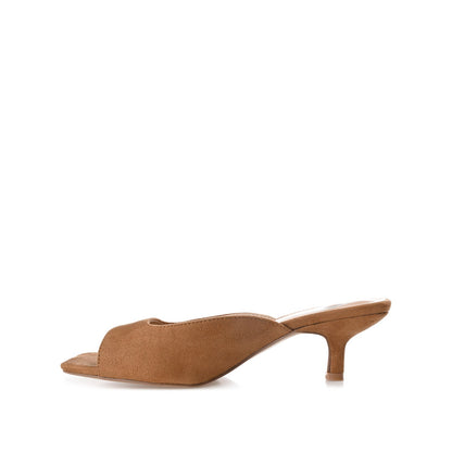Journee LARNA FAUX SUEDE PEEP TOE KITTEN HEELS - Tan