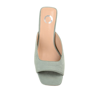 Journee LARNA FAUX SUEDE PEEP TOE KITTEN HEELS - Sage