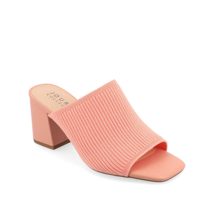 Journee LORENNA MULE BLOCK HEELS IN KNIT FABRIC - Coral