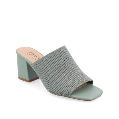 Journee LORENNA MULE BLOCK HEELS IN KNIT FABRIC - Green