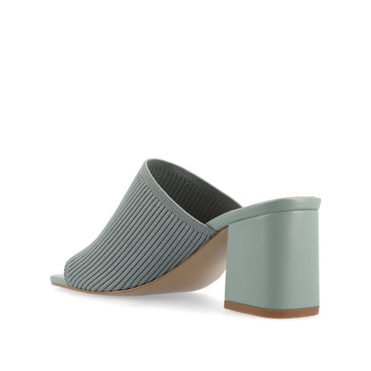Journee LORENNA MULE BLOCK HEELS IN KNIT FABRIC - Green