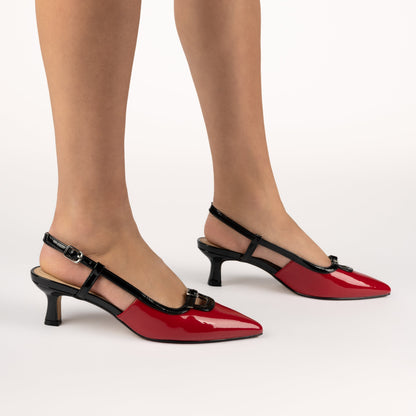 Journee PADMA KITTEN HEELS IN WIDE - Red Patent