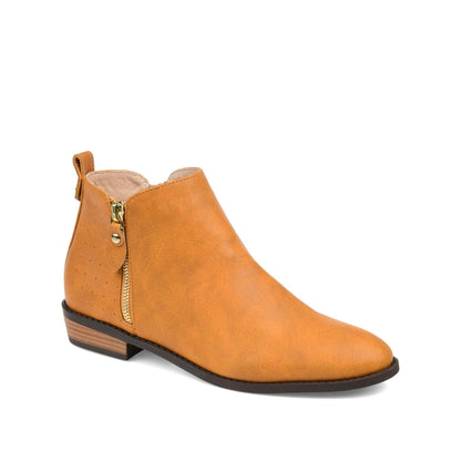 Journee ELLIS ZIP UP VEGAN LEATHER BOOTIES IN WIDE - Mustard