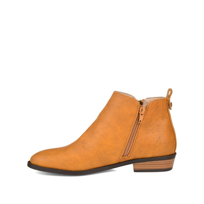 Journee ELLIS ZIP UP VEGAN LEATHER BOOTIES IN WIDE - Mustard
