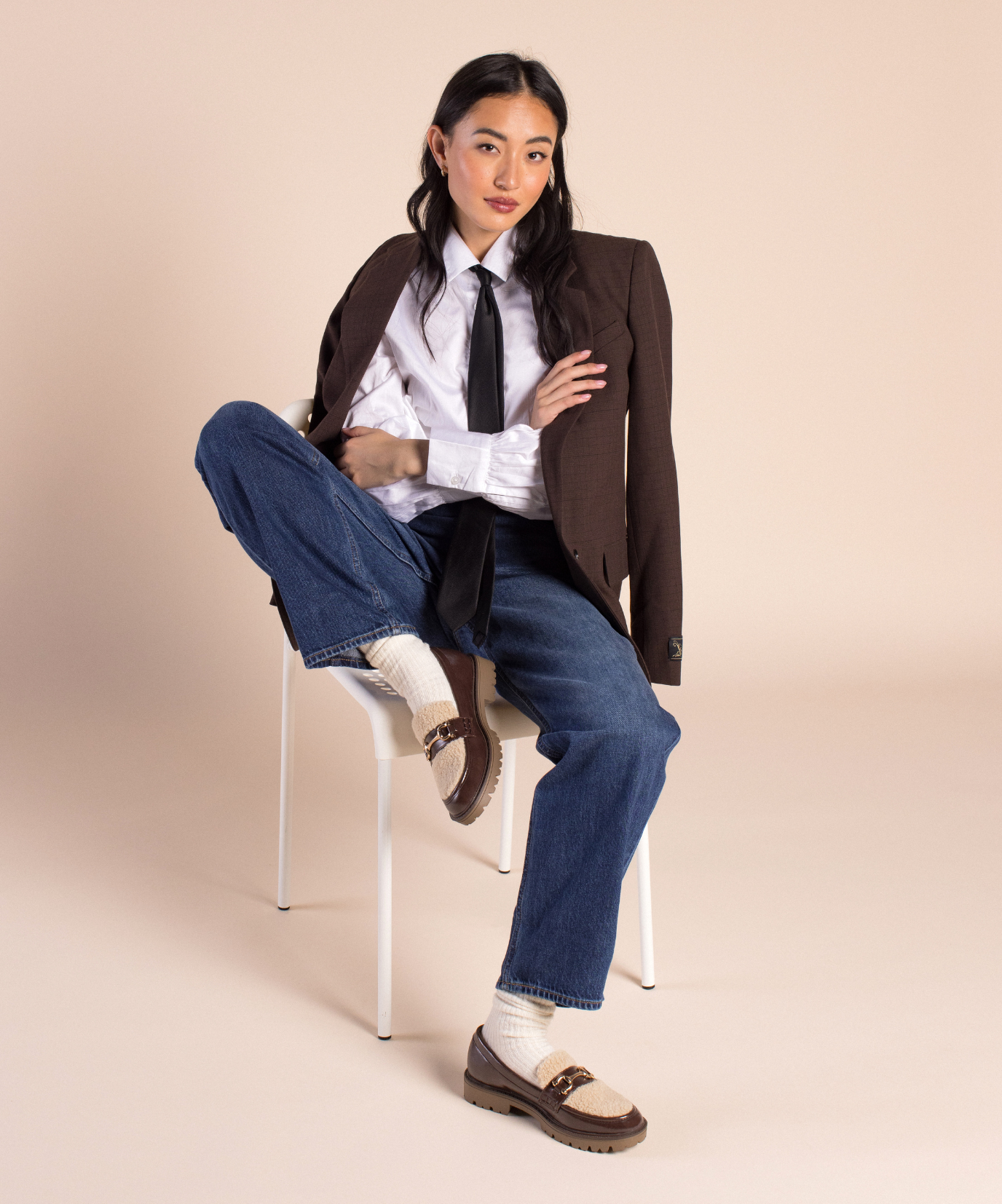 Journee JESSAMEY LOAFER FLAT IN WIDE - Crinkle Brown