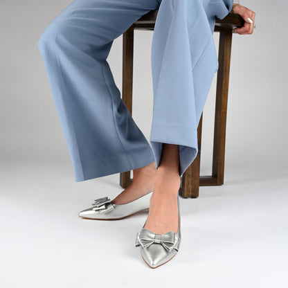 Journee OPHELIA LOW BLOCK BALLET FLATS VEGAN LEATHER IN WIDE - Silver