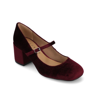 Journee OKENNA MARY JANE PUMP HEELS IN WIDE - Wine