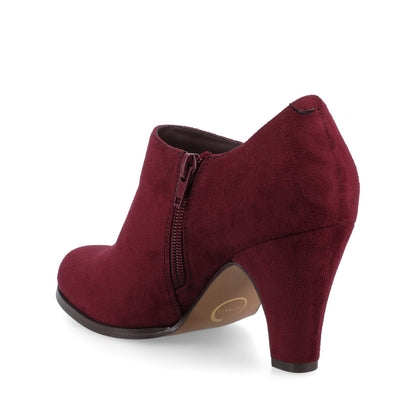 Journee SANZI ZIP-UP BOOTIES IN WIDE - Oxblood Suede